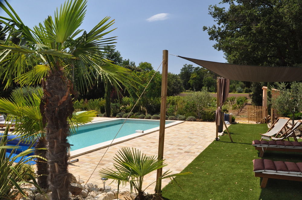 Le Clos Geraldy - Chambres D'Hotes De Charme, Piscine Et Spa Saint-Maximin Buitenkant foto